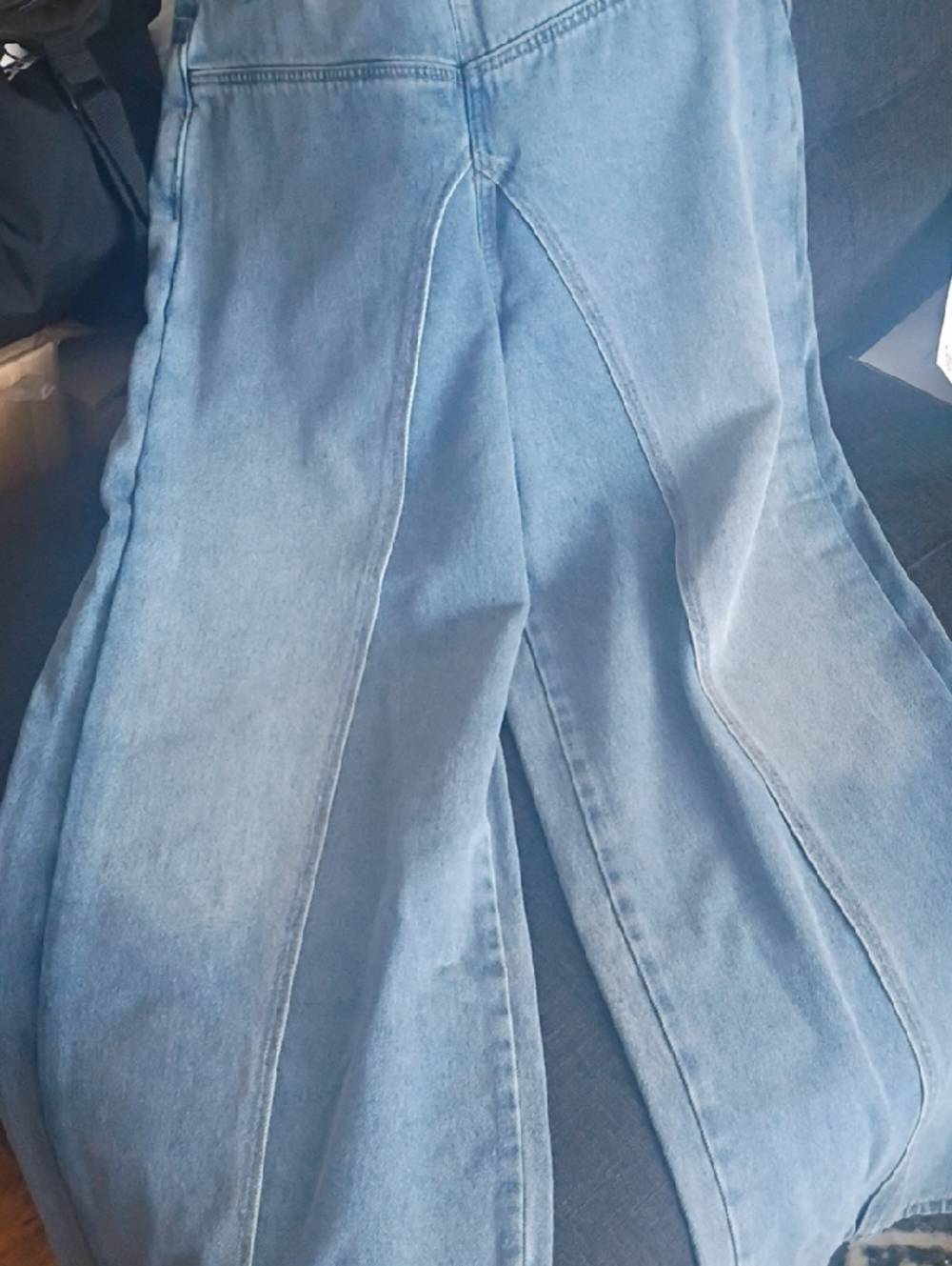 Light Wash Wide-Leg Panel Jeans for Women